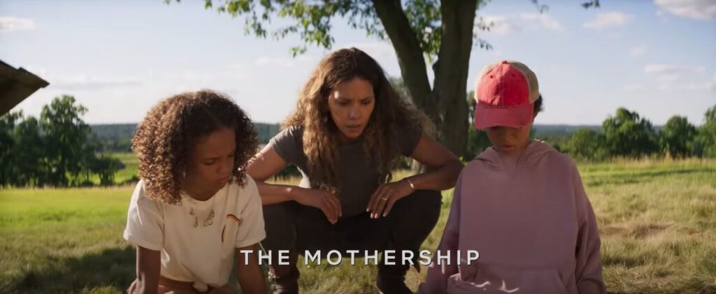The Mothership - film na Netflix do obejrzenia w 2024 roku z Halle Berry w roli głównej.